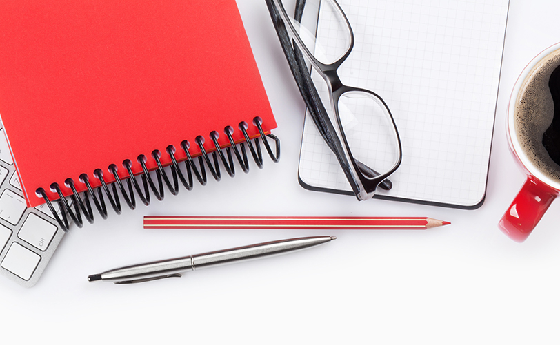 Офисный стол